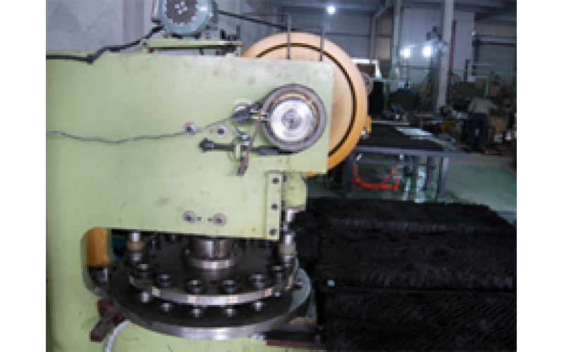 普通冲床改造数控冲床自动送料