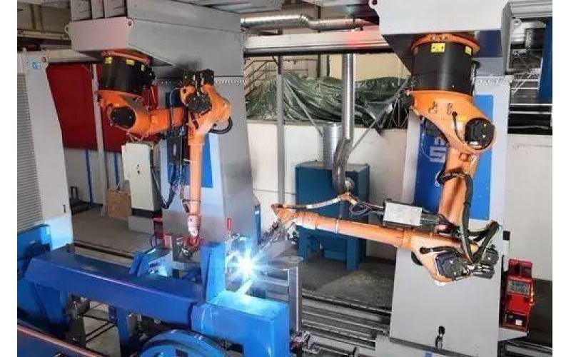 焊接机器人使用大全，能解决实际生产中的大问题的